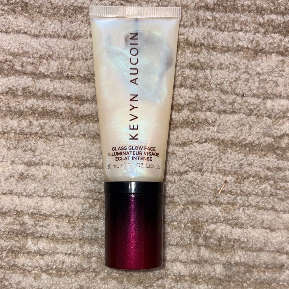 Kevyn Aucoin Glass Glow Face Illuminator - Pearl Iridescent